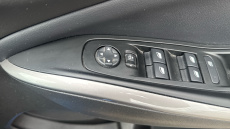 Vauxhall Grandland 1.2 Turbo Ultimate 5dr Auto Petrol Hatchback